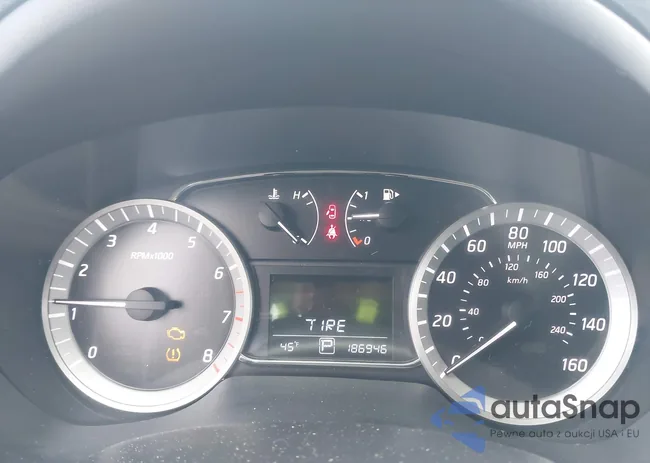 3N1AB7AP5EY296801: 43986128