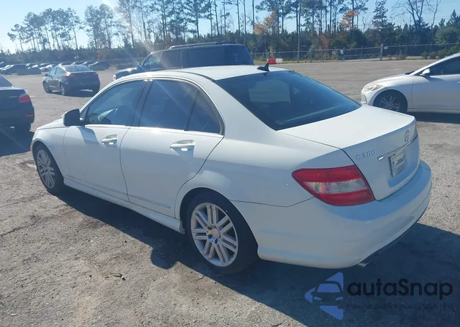 WDDGF54XX9R049383: 43986131