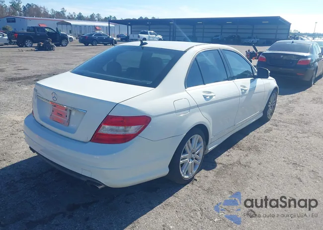 WDDGF54XX9R049383: 43986131