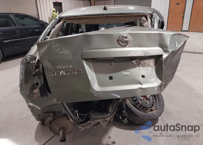 3N1AB61EX8L684620: 43986157