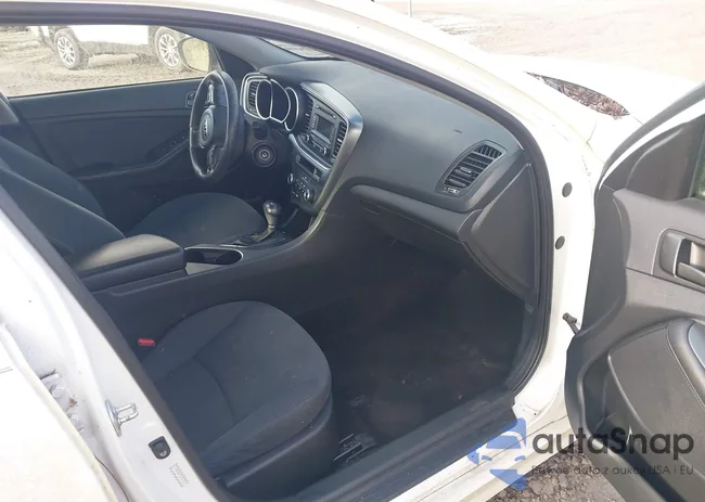 KNAGM4A72F5637132: 43986160