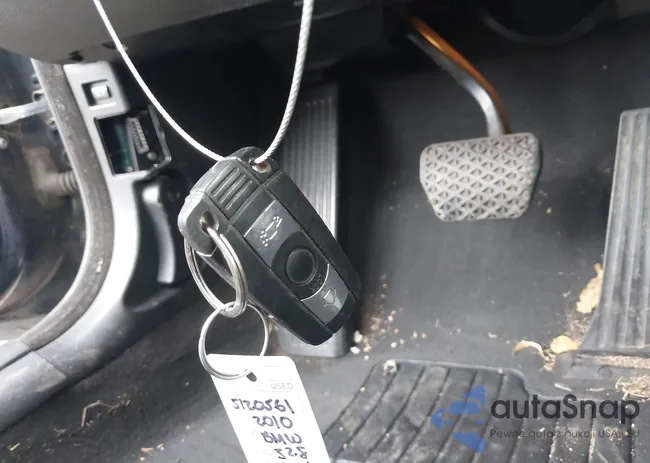 WBAWR3C58AP462465: 43986166