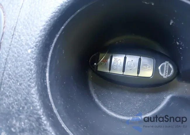 3N1AB7AP7FY352643: 43986173