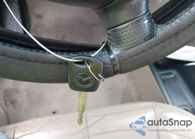 4F2YU09152KM55372: 43986176