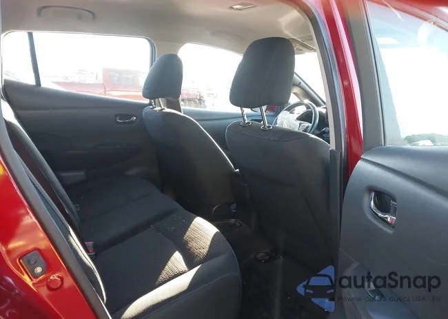 1N4AZ0CP1DC417673: 43986177