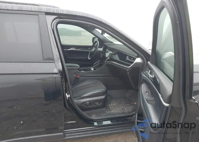 1C4RJYC66P8792489: 43986291