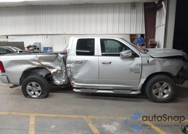 1C6RR6FG2KS500602: 43985303