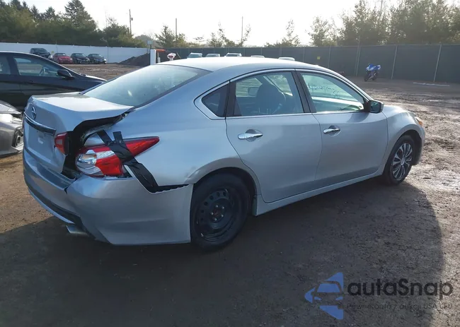 1N4AL3AP5HN344548: 43985310