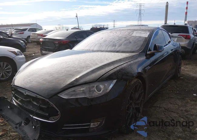 5YJSA1H24FFP68186: 43985313