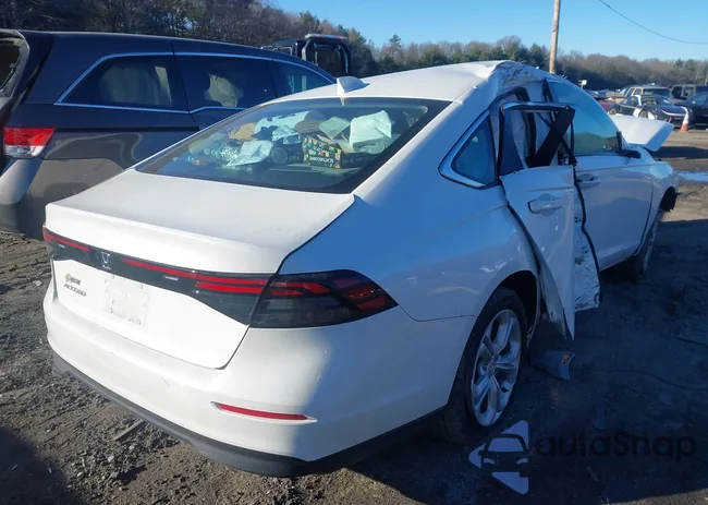 1HGCY1F29RA080279: 43985329