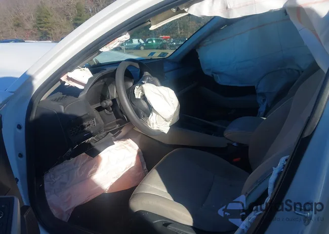 1HGCY1F29RA080279: 43985329