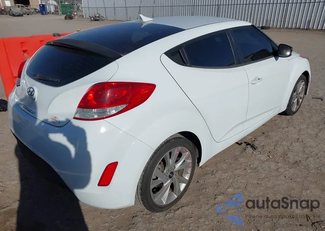 KMHTC6AD5GU256920: 43985347