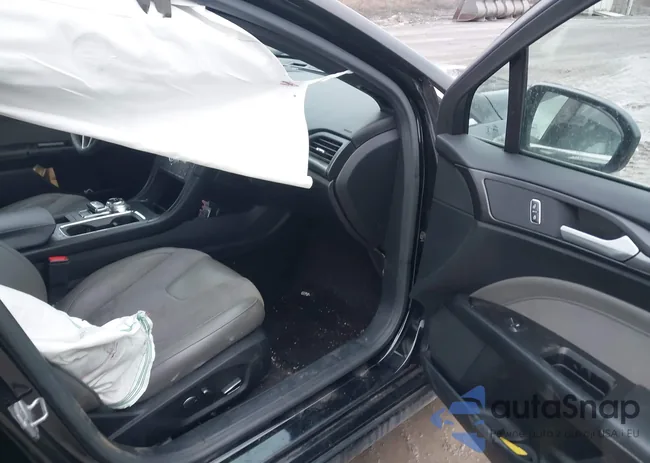 3FA6P0VPXHR239956: 43985373