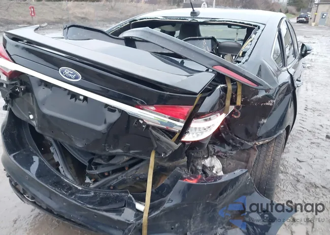 3FA6P0VPXHR239956: 43985373