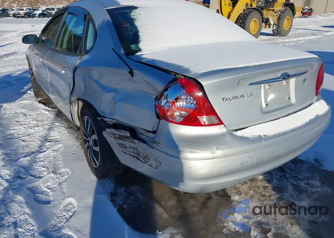 1FAFP52UX1A167857: 43985509