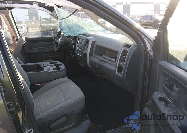 1C6RR6FG9ES435316: 43985567