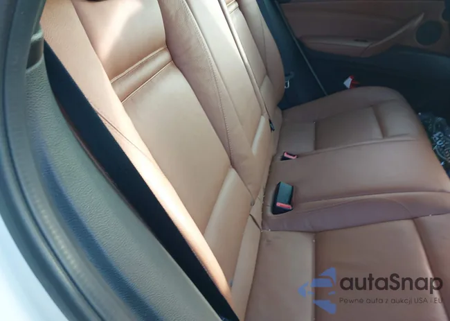 5UXFG2C52DL786606: 43985642