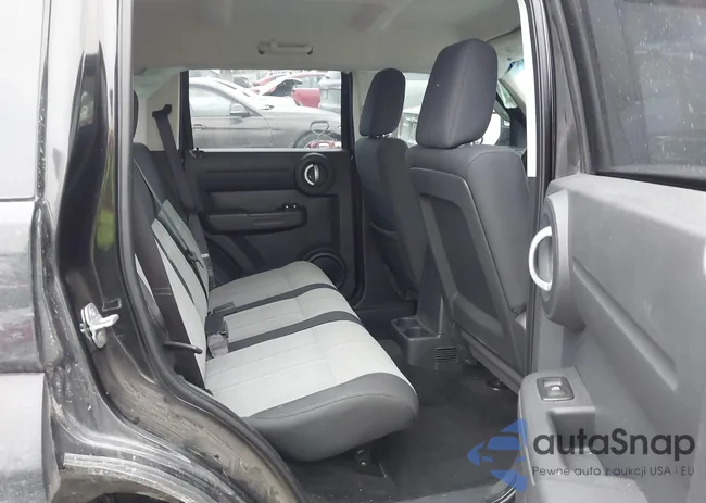 1D8GU28K18W260406: 43986703