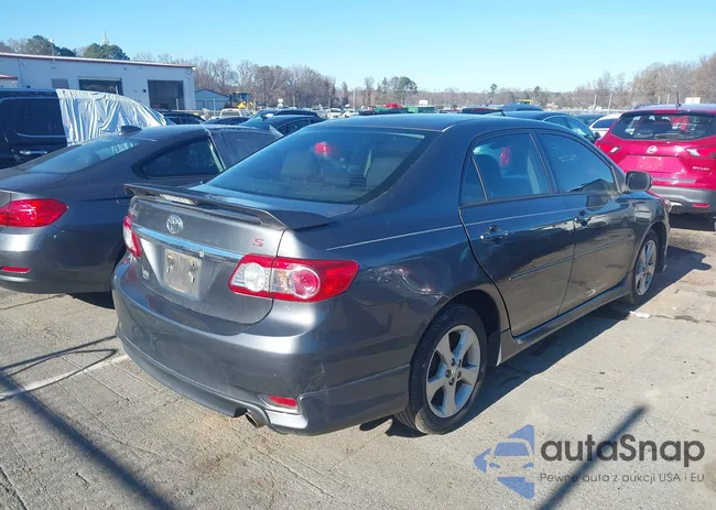 2T1BU4EE8BC582348: 43986719