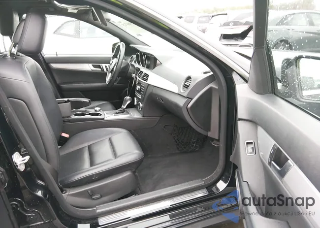 WDDGF8AB3DA818551: 43986723