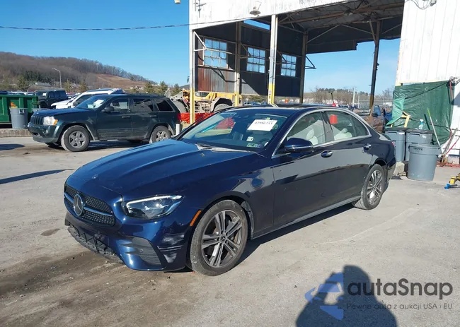 W1KZF8EB8MA922939: 43986753