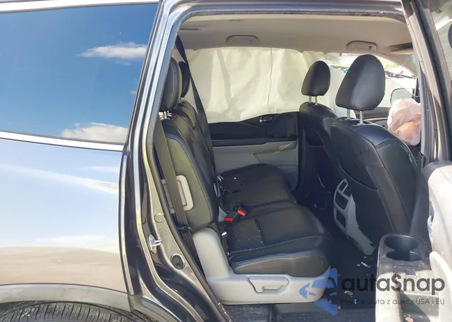 5FNYF5H37JB015014: 43986780