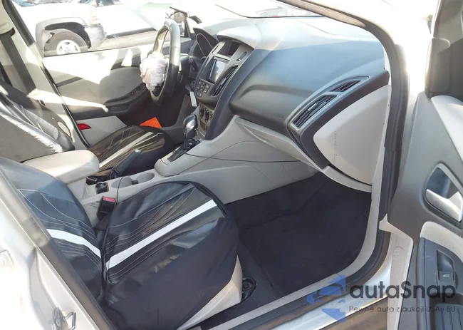 1FADP3F20DL182753: 43986889