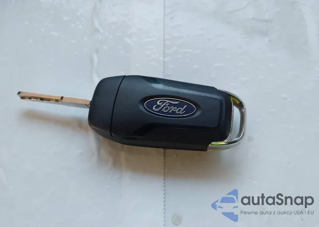 3FA6P0G73GR305369: 43986916