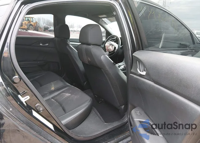 2HGFC2F8XMH540615: 43986978