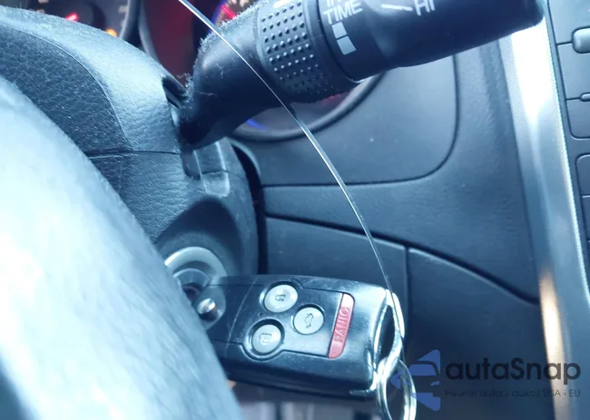 19UUA662X8A049482: 43987088