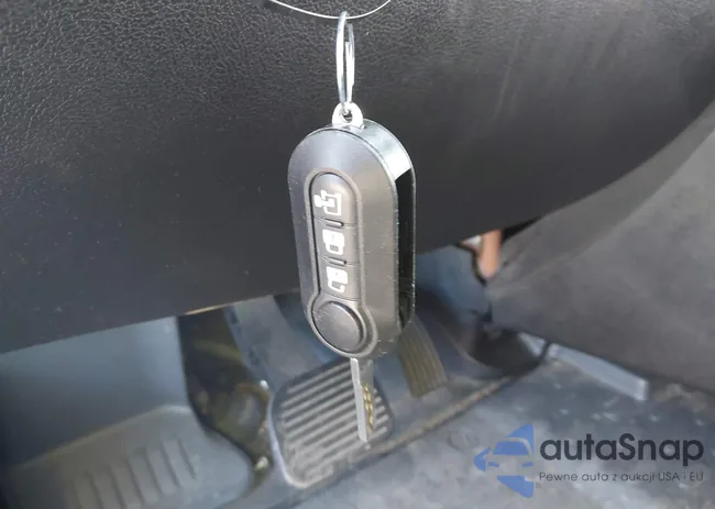 3C6TRVDG5LE110116: 43987174