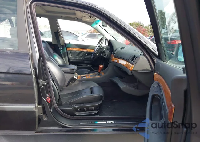 WBAGG8339XDN75308: 43987179