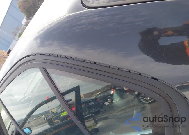 WBAGG8339XDN75308: 43987179