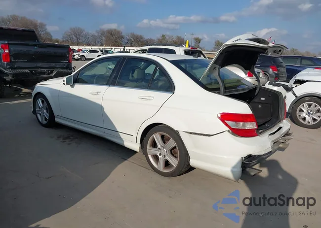 WDDGF5EB0AR095733: 43987198