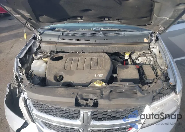 3C4PDCBG8HT511355: 43987276