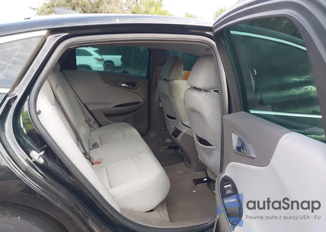 1G1ZD5ST1JF170813: 43986338