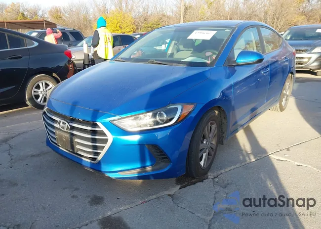 KMHD84LF1HU371475: 43986367