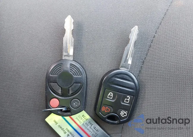 1FMCU02Z68KD32078: 43986404