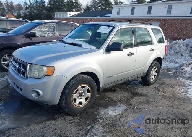 1FMCU02Z68KD32078: 43986404