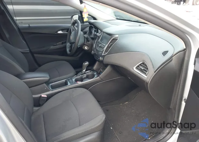 1G1BE5SM2H7103164: 43986469