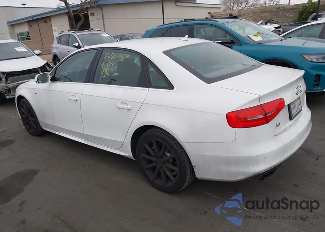 WAUEFAFL5GN013915: 43986490