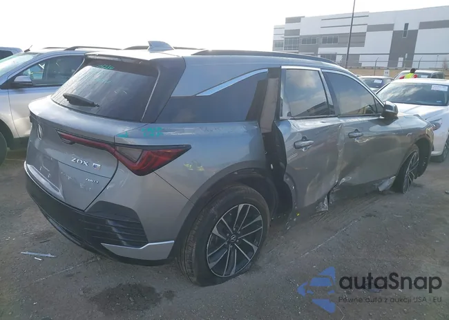 4W5KHNRL9RZ511682: 43986501