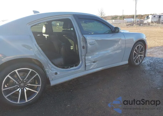 2C3CDXCT6MH608806: 43986503