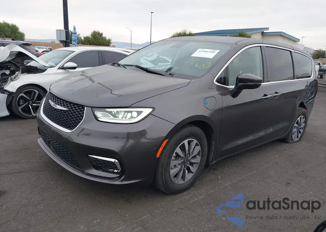 2C4RC1L70PR604029: 43986580