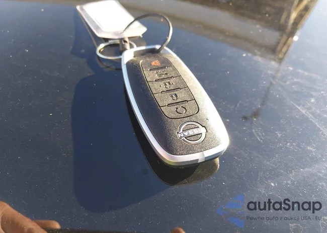 3N1AB8DV8SY367582: 43986592