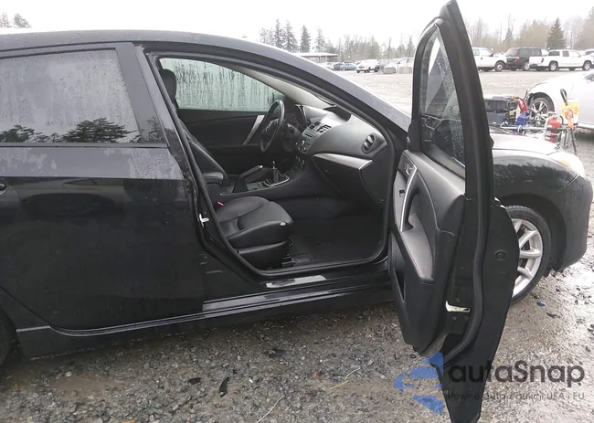 JM1BL1M61C1510201: 43986598