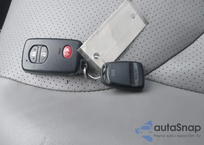 JTMDF4DV7AD026294: 43986630