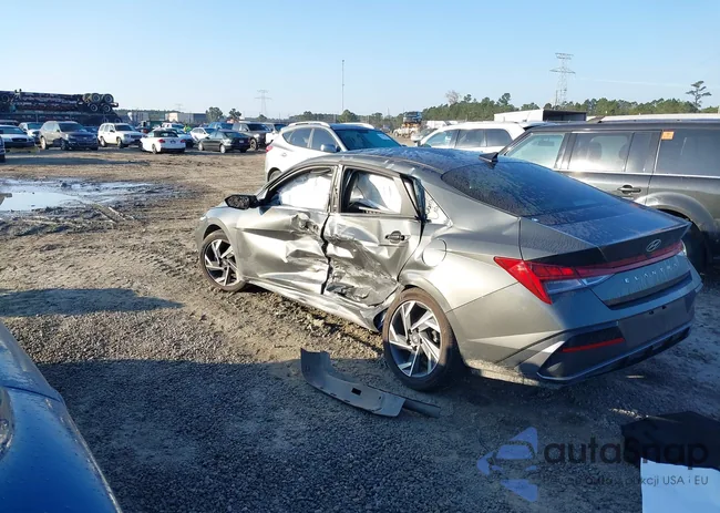 KMHLS4DGXSU852546: 43986631