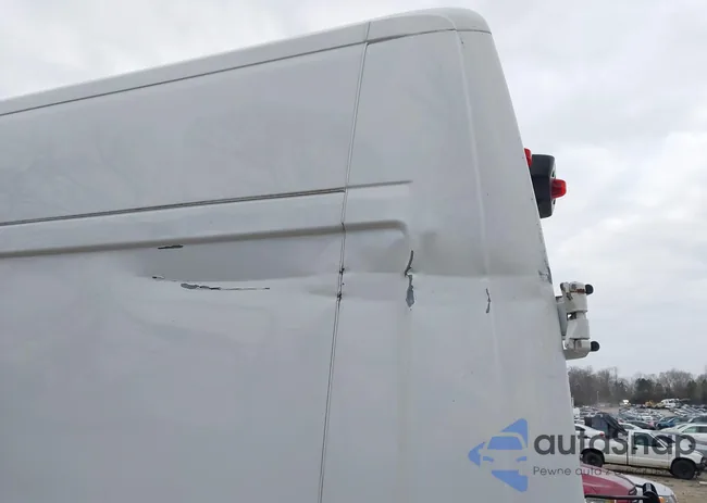 3C6URVJD2FE500383: 43986673