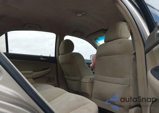 3HGCM56374G704960: 43987736